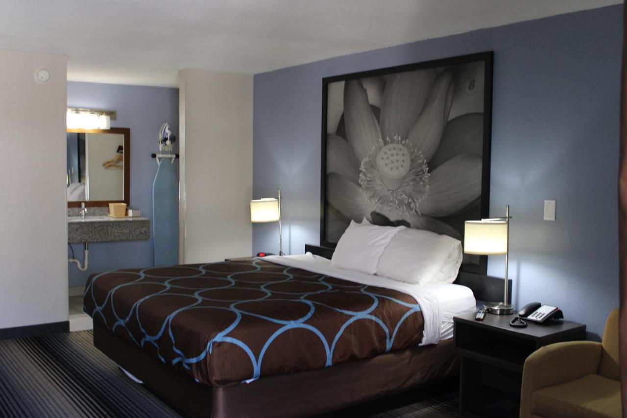 Super 8 By Wyndham Morganton Hotell Eksteriør bilde